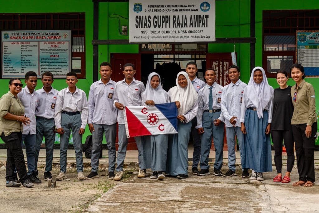 Educating the next generation on ocean literacy.